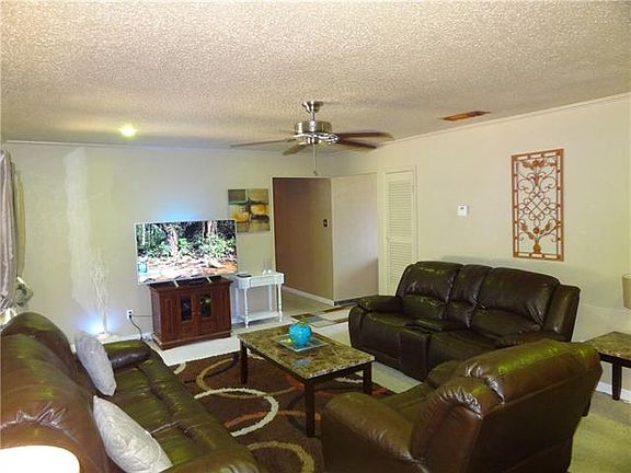 5th image of 800 Gettysburg Pl