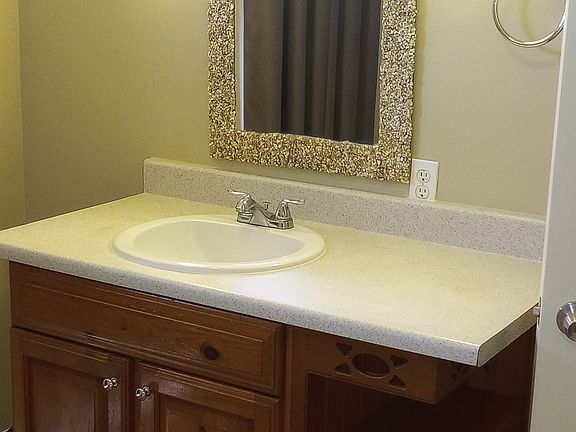 4th image of 57815 Labauve Ave #A