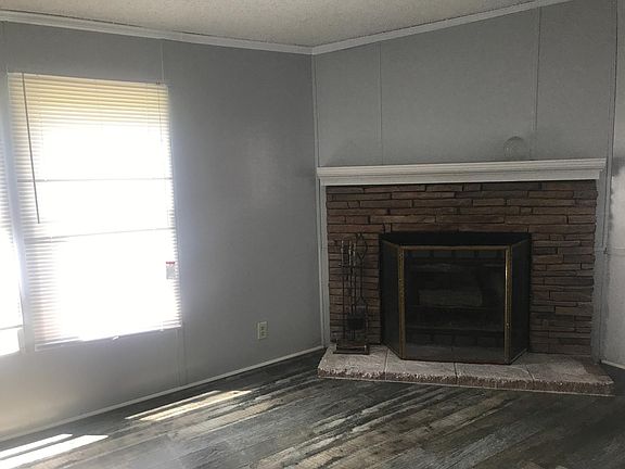 4th image of 9760 Abbies Cir