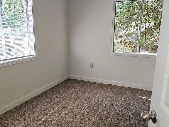 3rd image of 203 Searcy Mountain Rd #5