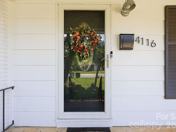 5th image of 4116 Tipperary Pl