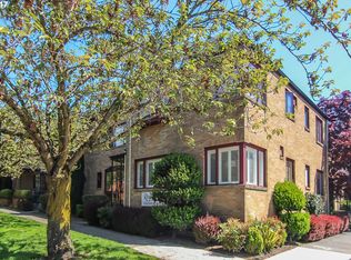 2113 NE Clackamas St APT 10, Portland, OR 97232