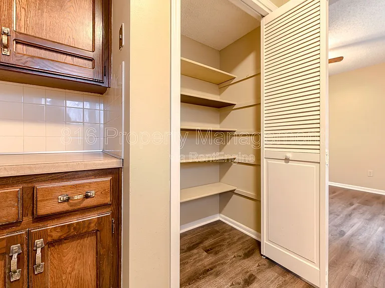 164 SW Robin Rd — Photo 37