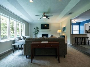 1407 Tiffany Forest Ln, Grapevine, TX 76051