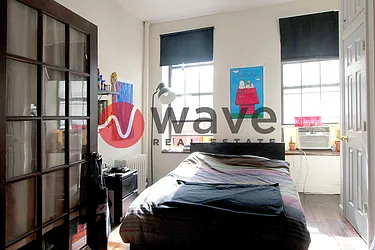 Rented by Wave Real Estate Group