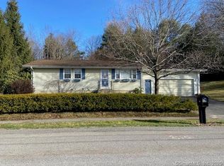 151 County Rd, Torrington, CT 06790
