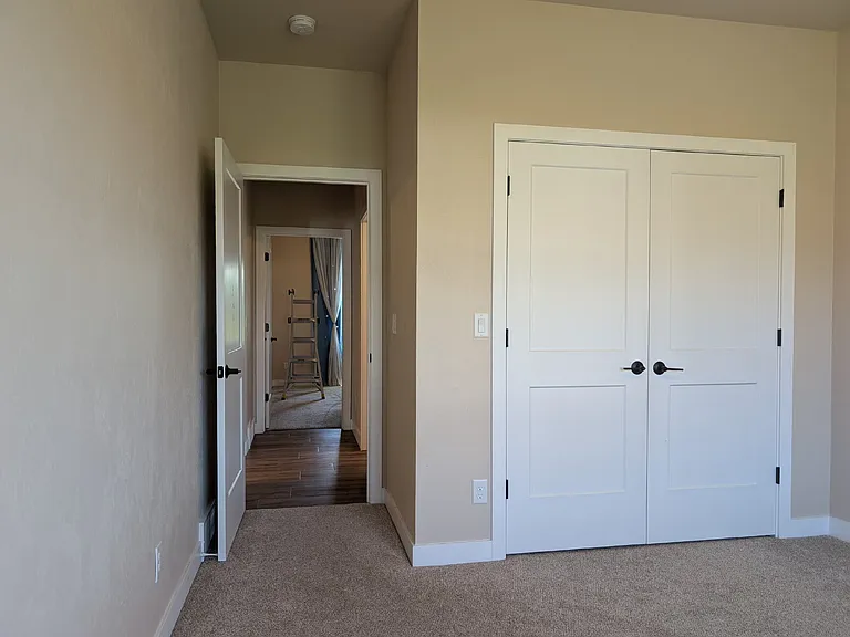 N8739 Connor Cir — Photo 50