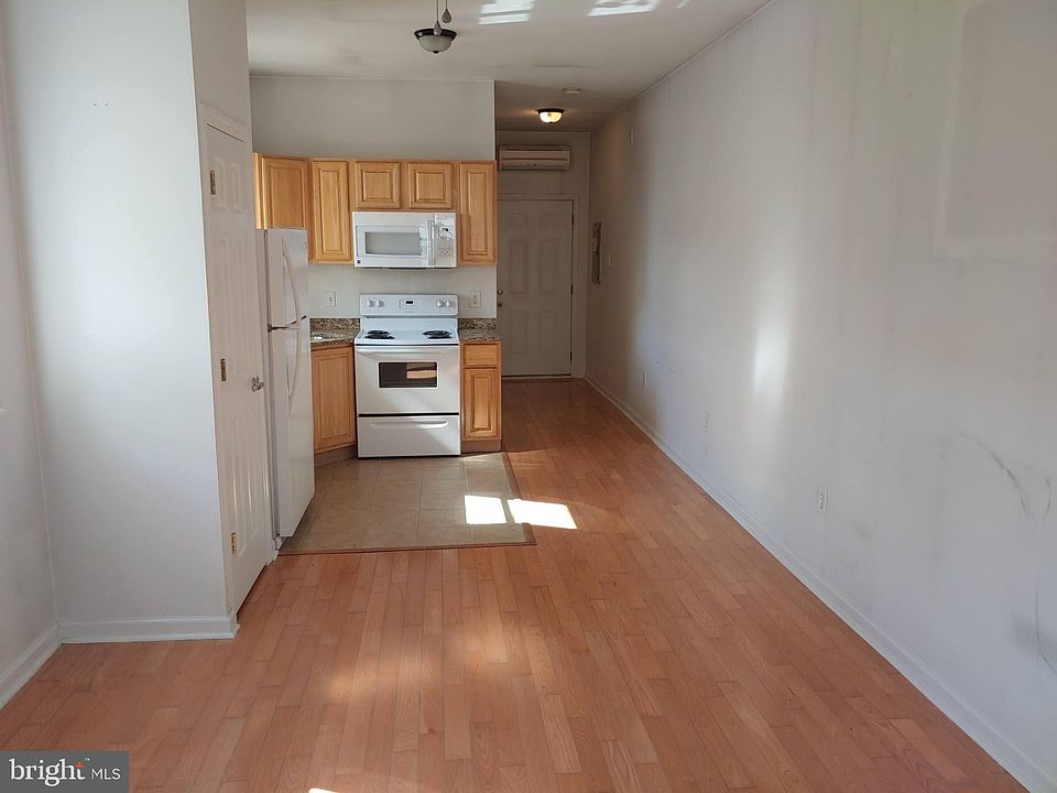 1st image of 1247 S 17th St #2R