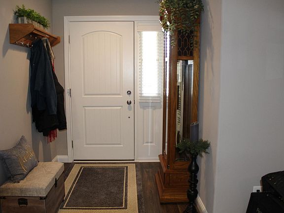 2nd image of 2724 W Preserve Ln