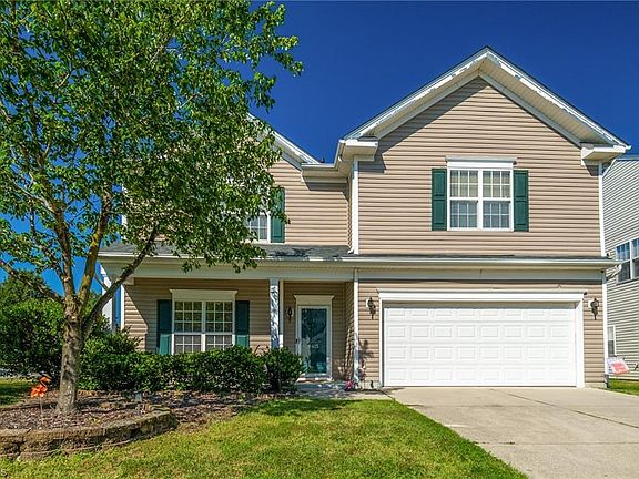 2nd image of 6415 Hedgewood Ln