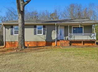 513 E Turner St, Landrum, SC 29356