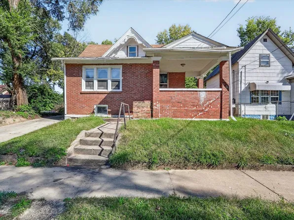 918 S 3rd St, Rockford, IL 61104