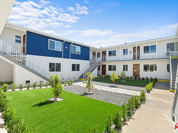 2nd image of 420 S Sepulveda Blvd #6