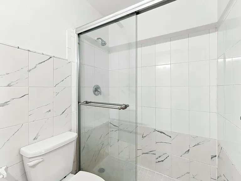 805 W New York Ave — Photo 10