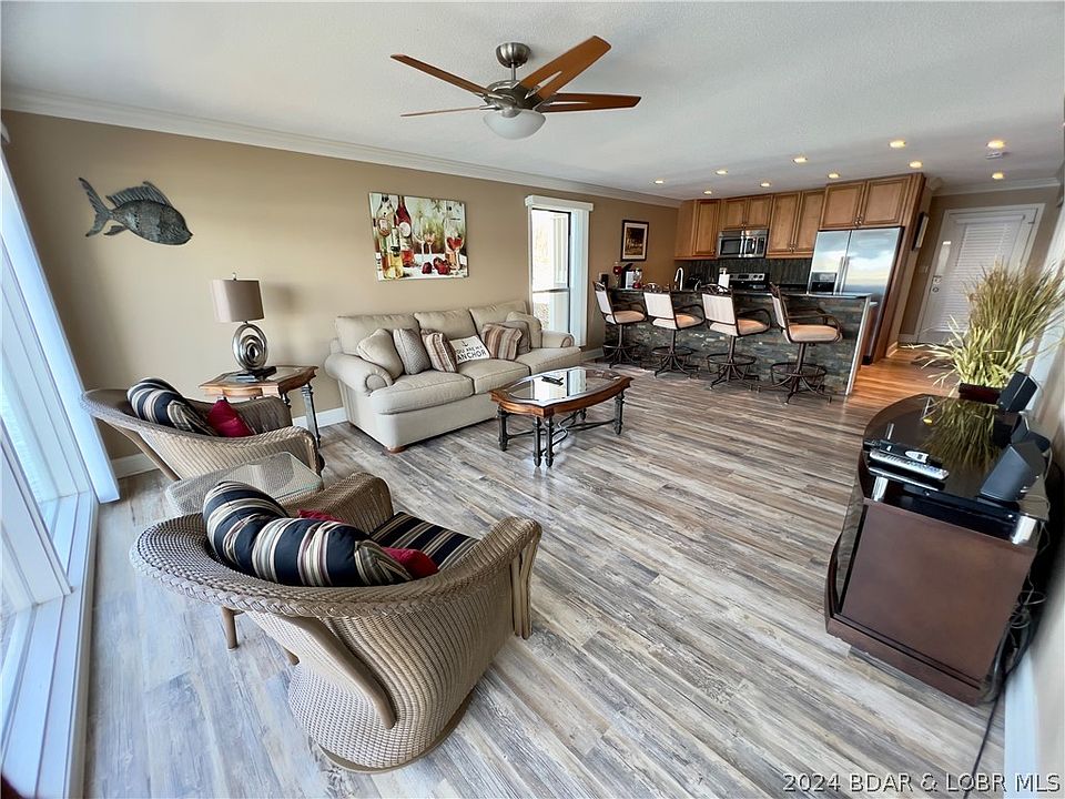 1st image of 875 Parkside Pl #C106