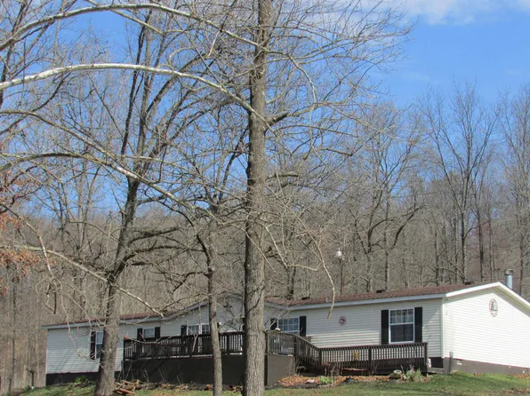 317 Elrod Ln, Mitchell, IN 47446