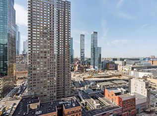 500 W 43rd St APT 21B, New York, NY