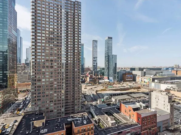 500 W 43rd St APT 21B, New York, NY 10036