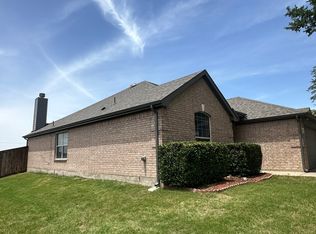 2827 Saddlebred Trl, Celina, TX 75009