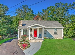 1191 Ridgebrook Ln, Cincinnati, OH 45231