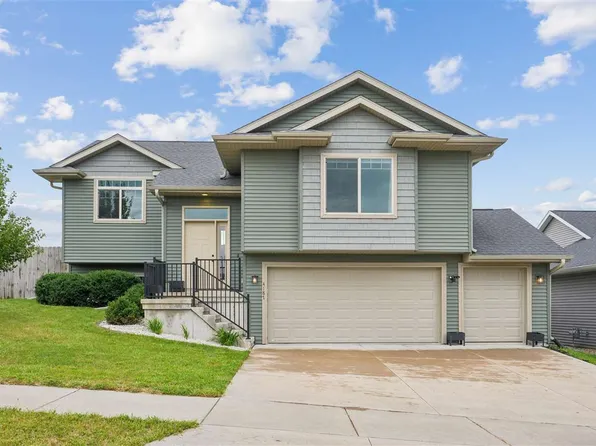 4187 Olivia Ct, Iowa City, IA 52245