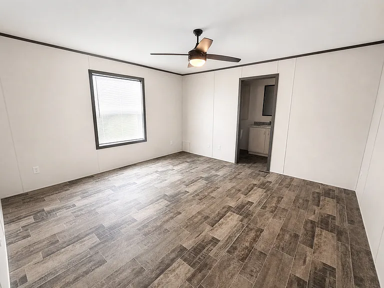 Stoney Creek Manufactured Home Community — Photo 9