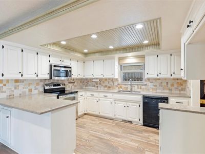 10008 Paisley Rd, Yukon, OK, 73099