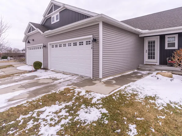 13616 Legends View Ct #33, Holland Township, MI 49424
