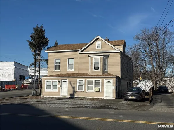 322 Main St, South Hackensack, NJ 07606