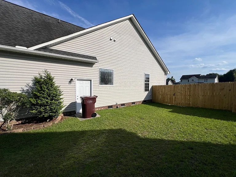 252 Wynngate Dr — Photo 32