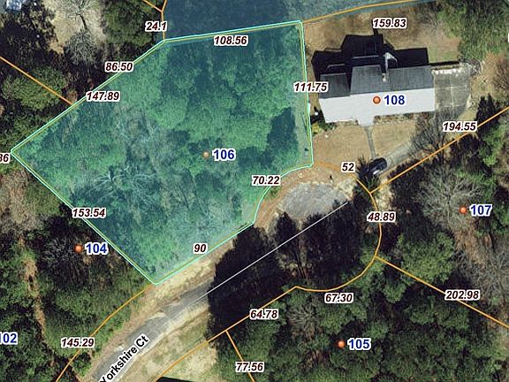 3rd image of 106 Yorkshire Ct
