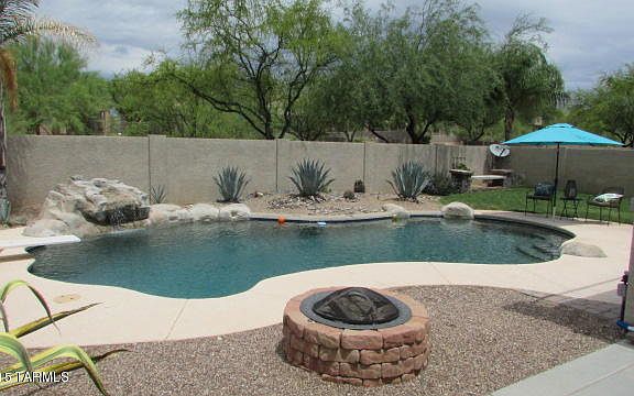 2nd image of 350 W Klinger Canyon Dr N