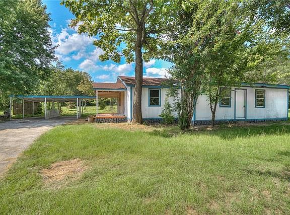 2nd image of 3937 Vz County Road 2120