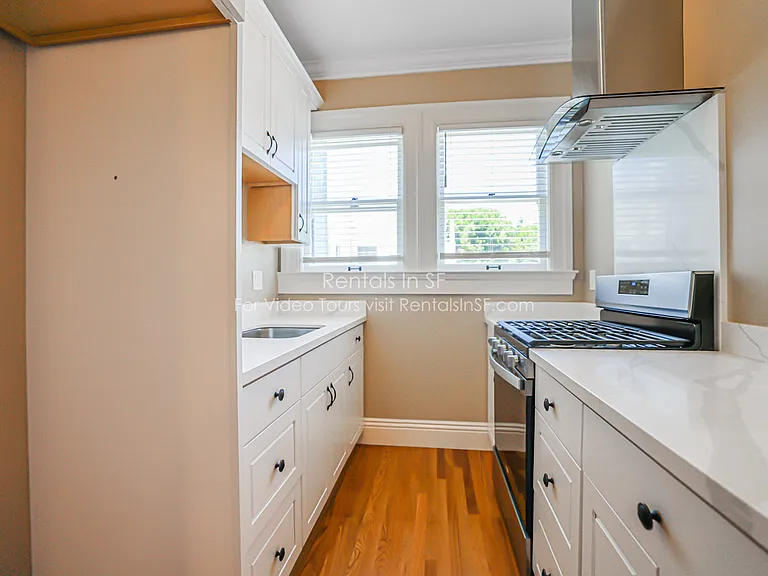 350 Gough St #26 — Photo 5