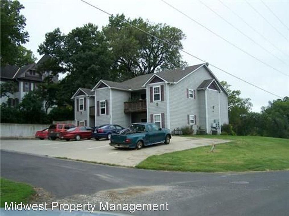 1st image of 601 Elm St #C