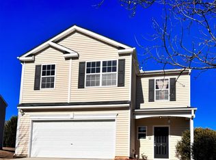 6 Red Brush Ct, Greensboro, NC 27301