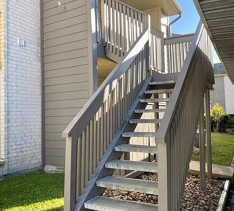 2nd image of 1900 Bay Area Blvd #128