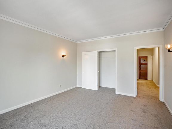 4th image of 1440 Floribunda Ave #302