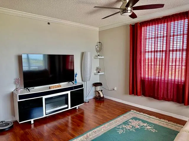 616 Clearwater Park Rd #713 — Photo 11