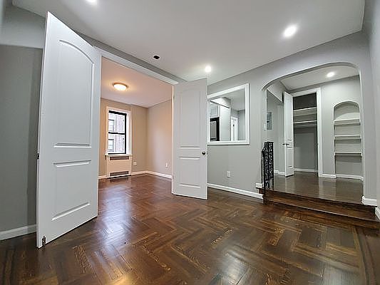 1st image of 55 E 196th St APT 4B