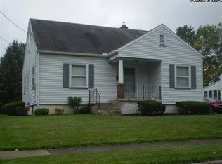 927 E Florida Ave, Youngstown, OH