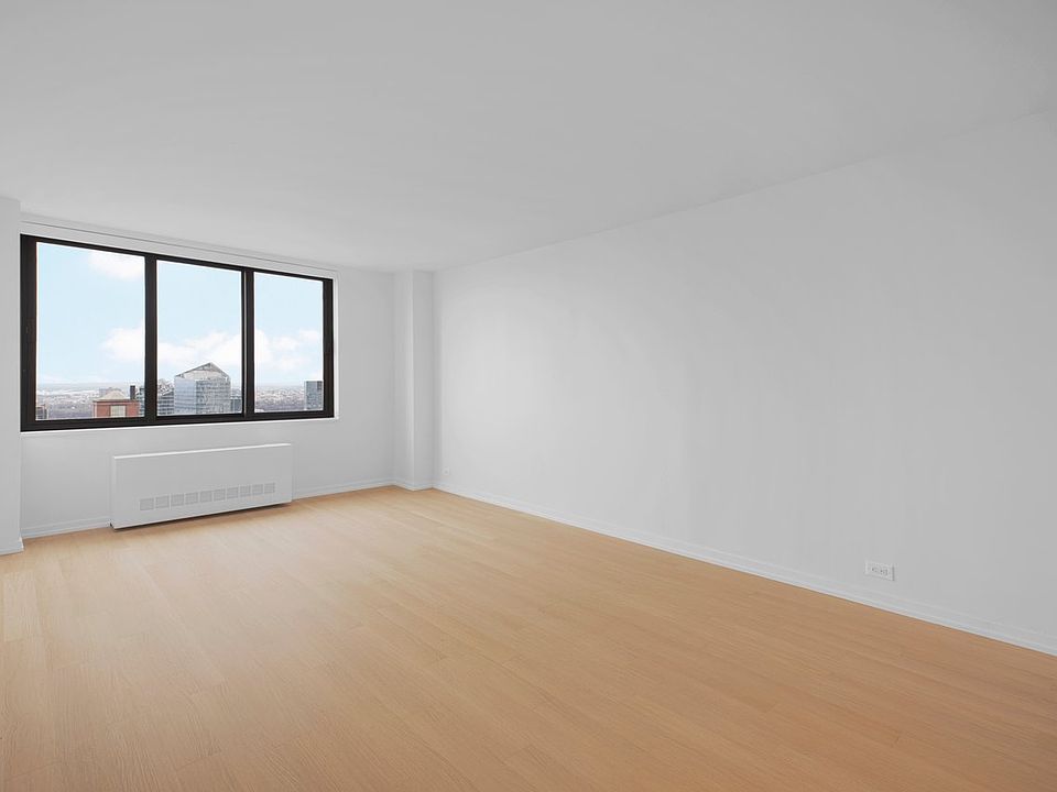 1st image of 124 W 60th St APT 42F