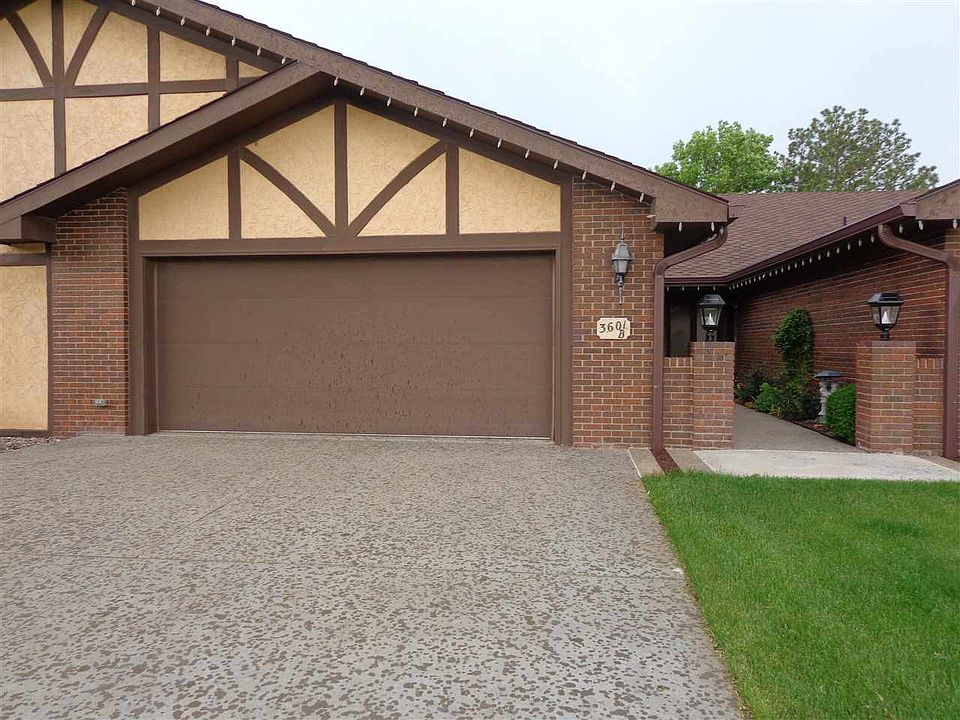 1st image of 3601 Fairway Dr #B