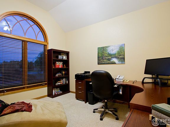 4th image of 352 N Shore Cir