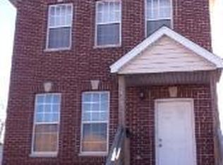425 S 25th Ave, Bellwood, IL 60104