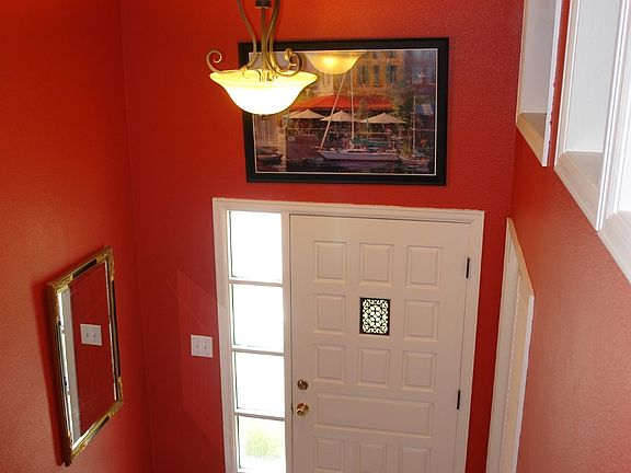 2nd image of 1005 Pioneer Ln