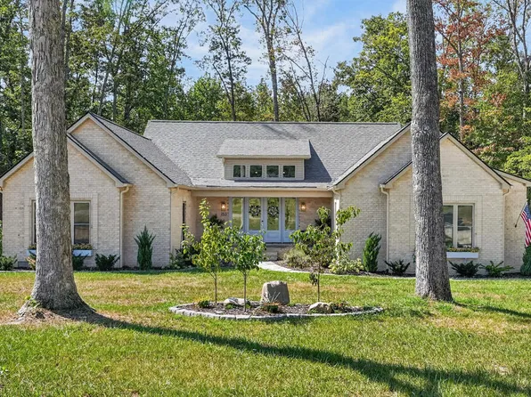 753 Vintage Dr, Baxter, TN 38544
