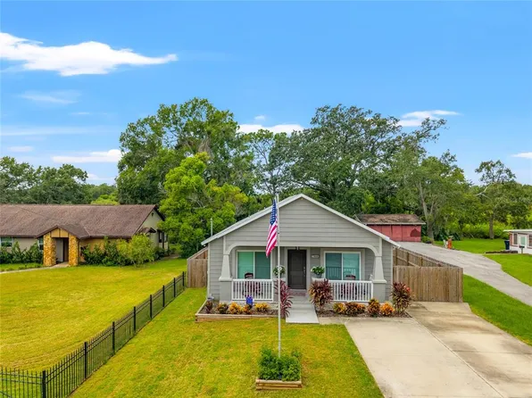 7908 Lakeshore Dr, Tampa, FL 33604