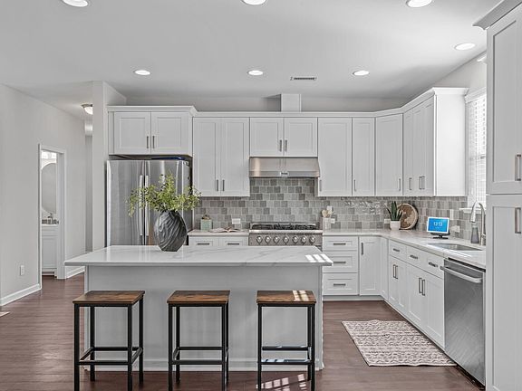 4th image of 1432 Palace Garden Way