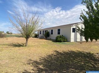 16 Honeysuckle Rd, Road, NM 88045